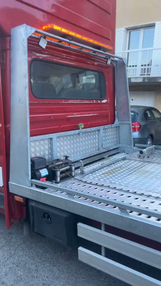 Mercedes sur plateau - Export FAST DÉPANNAGE 13